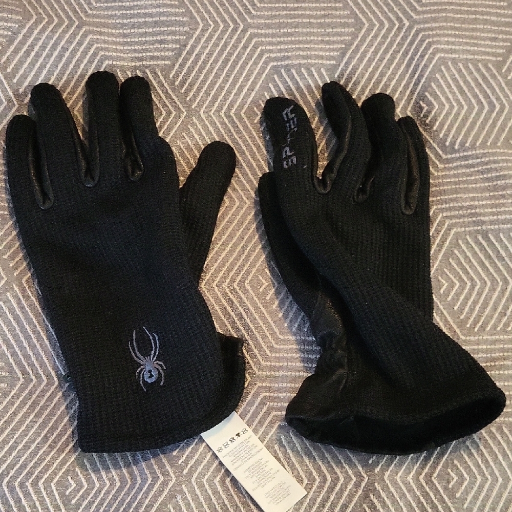 Spyder Black Gloves - Picture 3 of 6